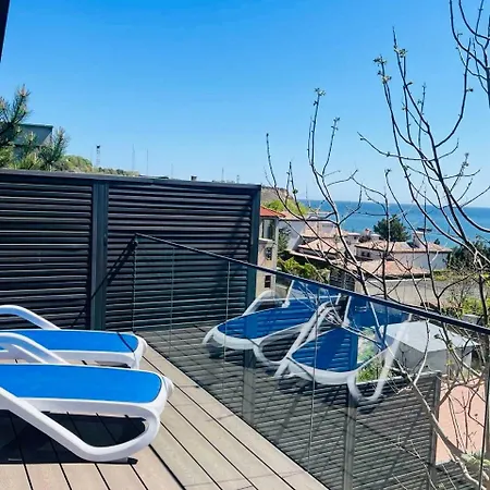 Hilltop Sea View House Ferienhaus *